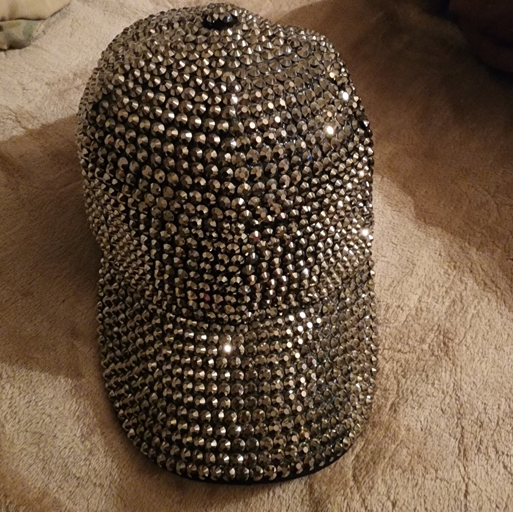 Diamond Women's/Girls Hat.. (Sparkly)